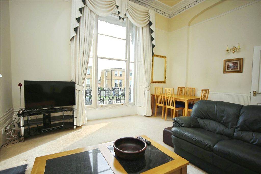 Property photo 1 of 13 Picture No. 24