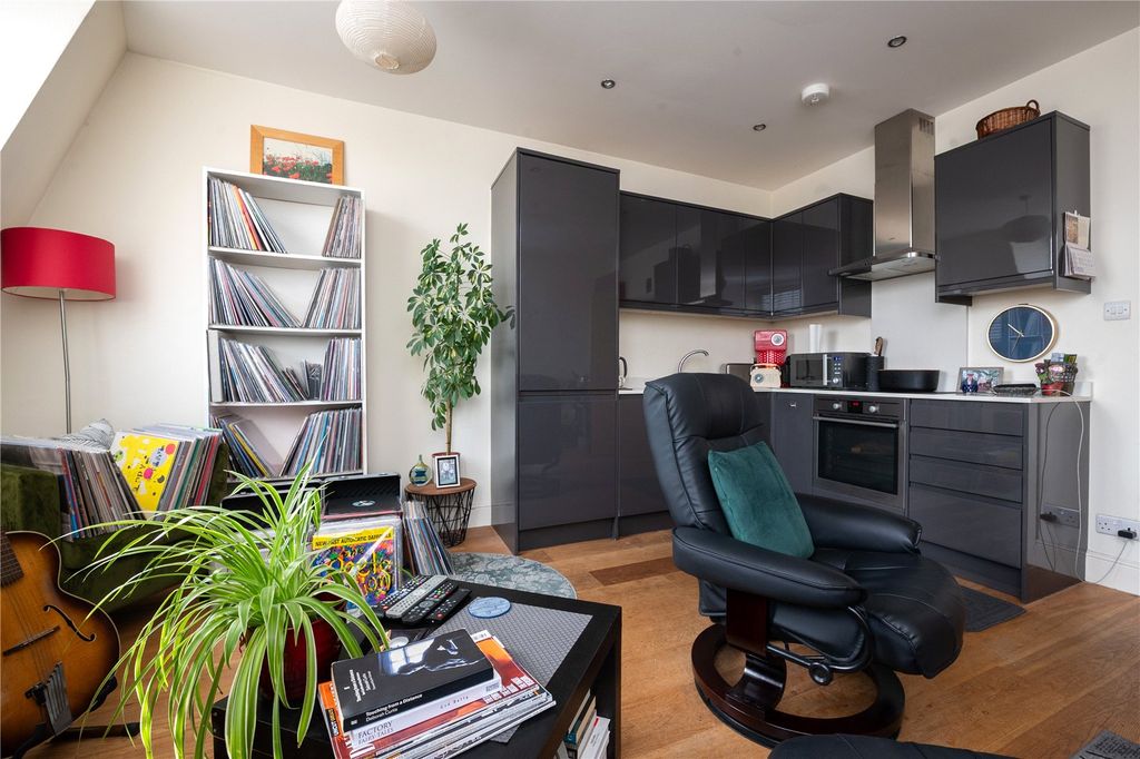 Property photo 3 of 8 Picture No. 3