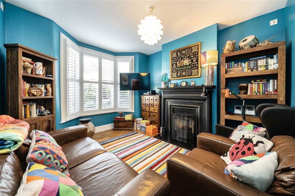 Property photo 2 of 10
