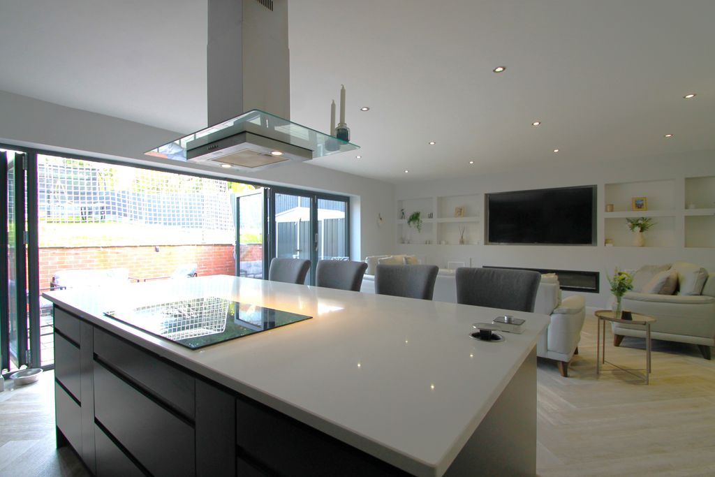 Property photo 2 of 34 Open Plan Living Kitchen Diner