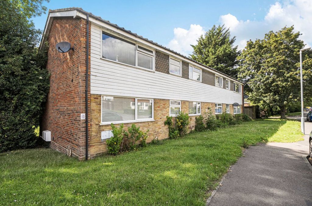 Property photo 1 of 10 1472053-1-6A2c265...