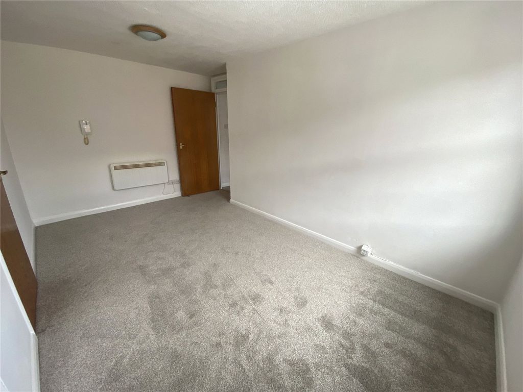 Property photo 2 of 6 Picture No. 26