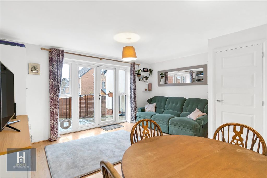 Property photo 2 of 14 Dsc01026.Jpg