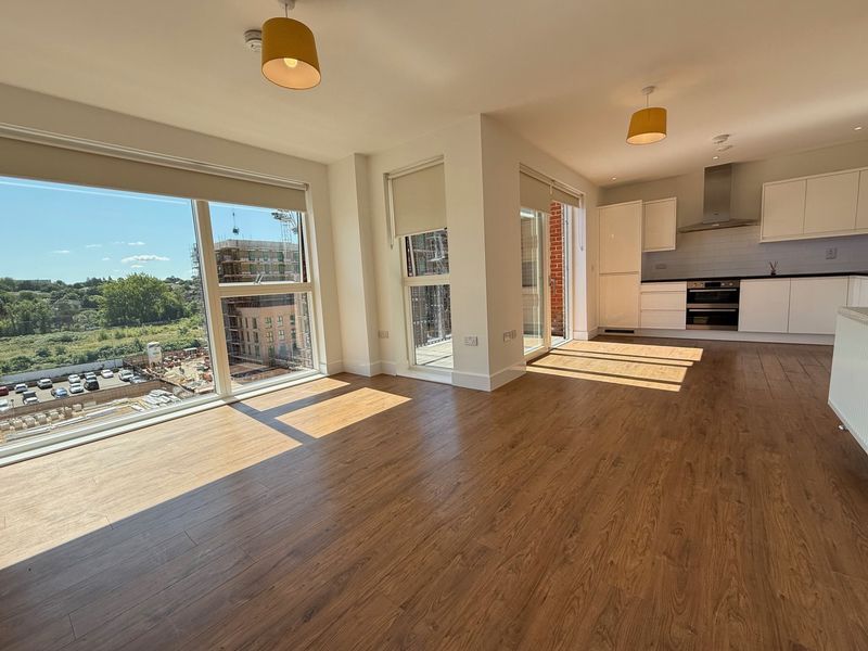 Property photo 2 of 9 Photo 8