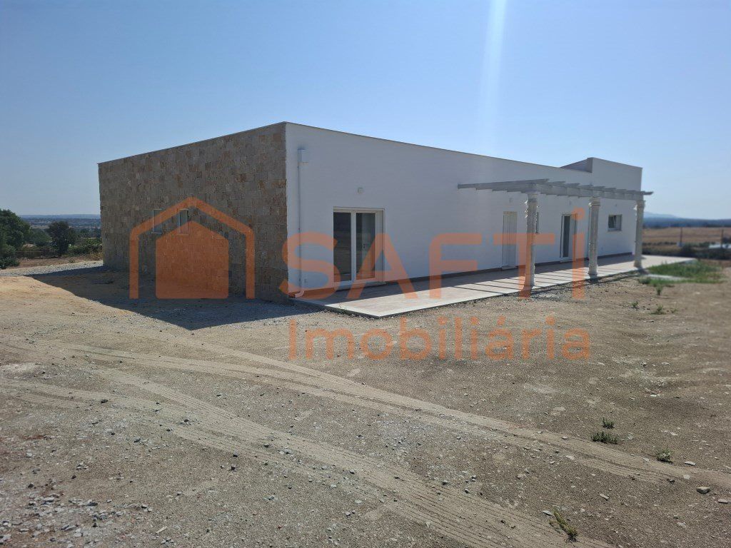 Property photo 1 of 50 Tapada Do Picoto - Alto Alentejo