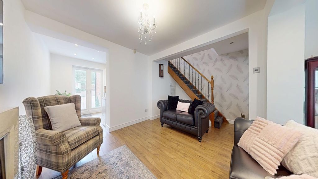 Property photo 3 of 22 5231532