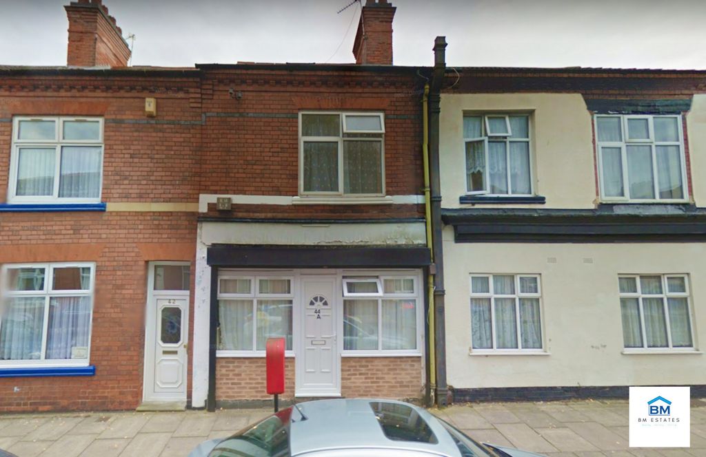 Property photo 1 of 4 Front