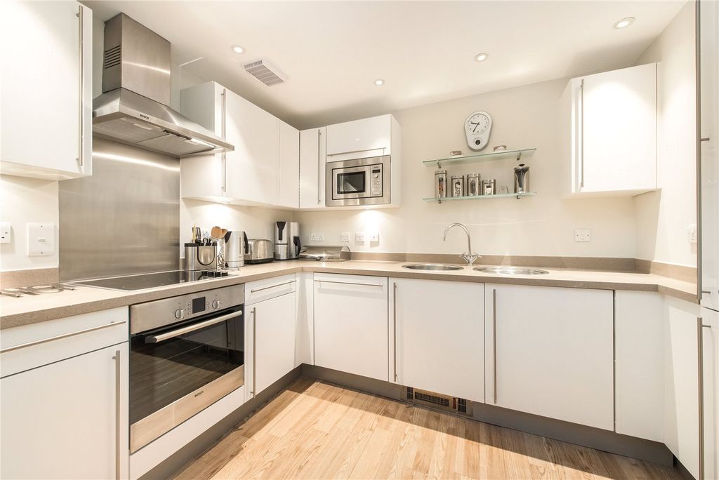 Property photo 2 of 11 Picture No. 09