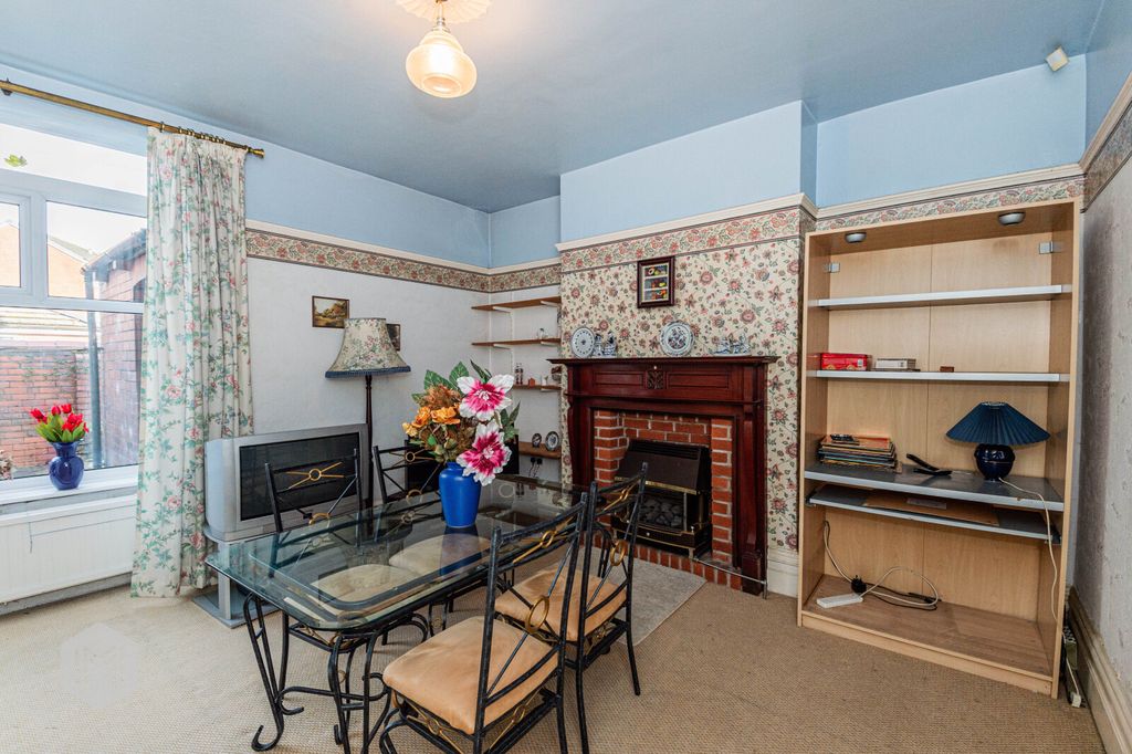 Property photo 3 of 20 Picture No. 16