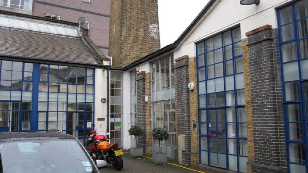 Property photo 2 of 6 7 Glenthorne Mews Hammersmsith W6 To Let West London Office For Rent Commerical Property Ext Main.Jpg