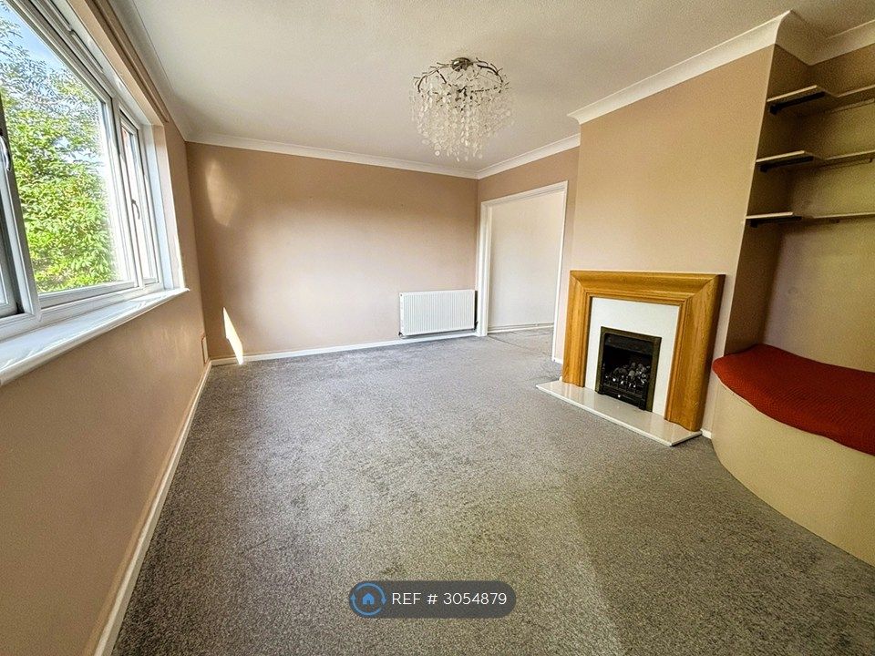 Property photo 3 of 20