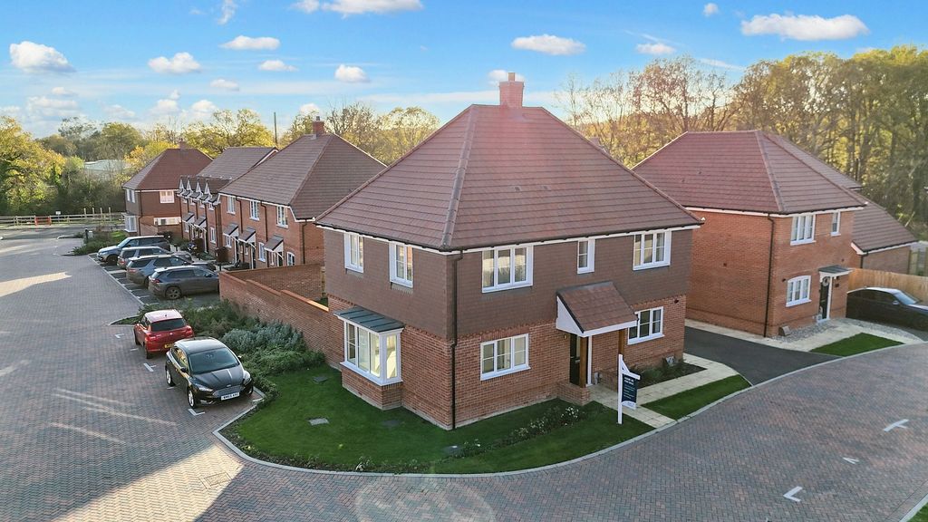 Property photo 1 of 20