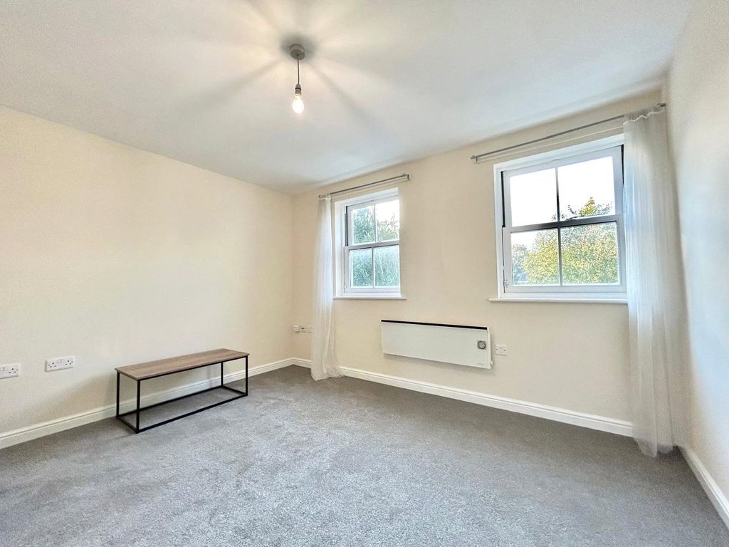 Property photo 2 of 7 Picture No. 02