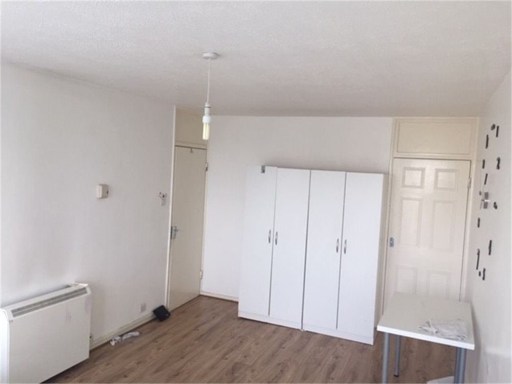 Property photo 2 of 4