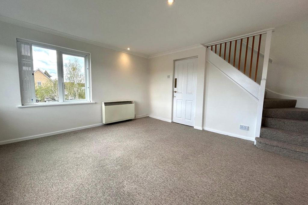 Property photo 3 of 11 Picture No. 13