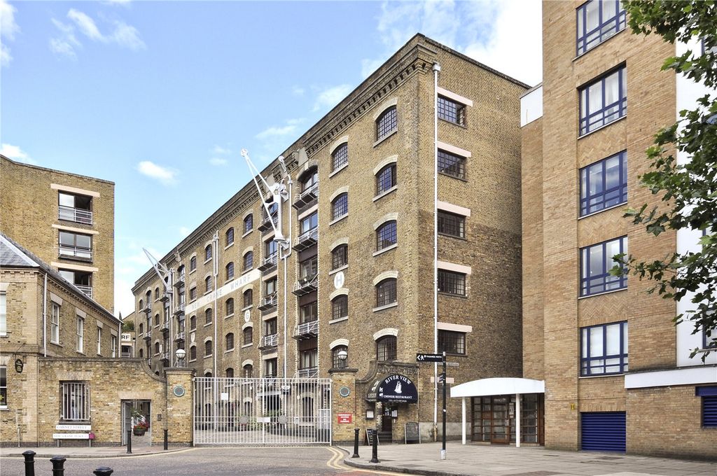 Property photo 2 of 13 External