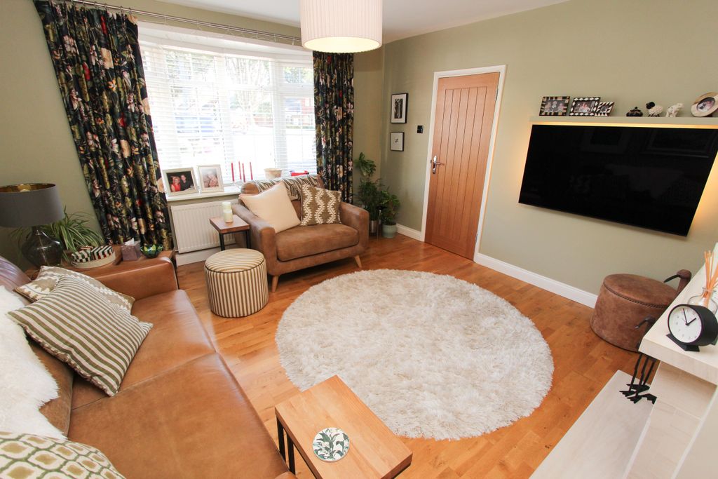 Property photo 3 of 18 Img_8197A