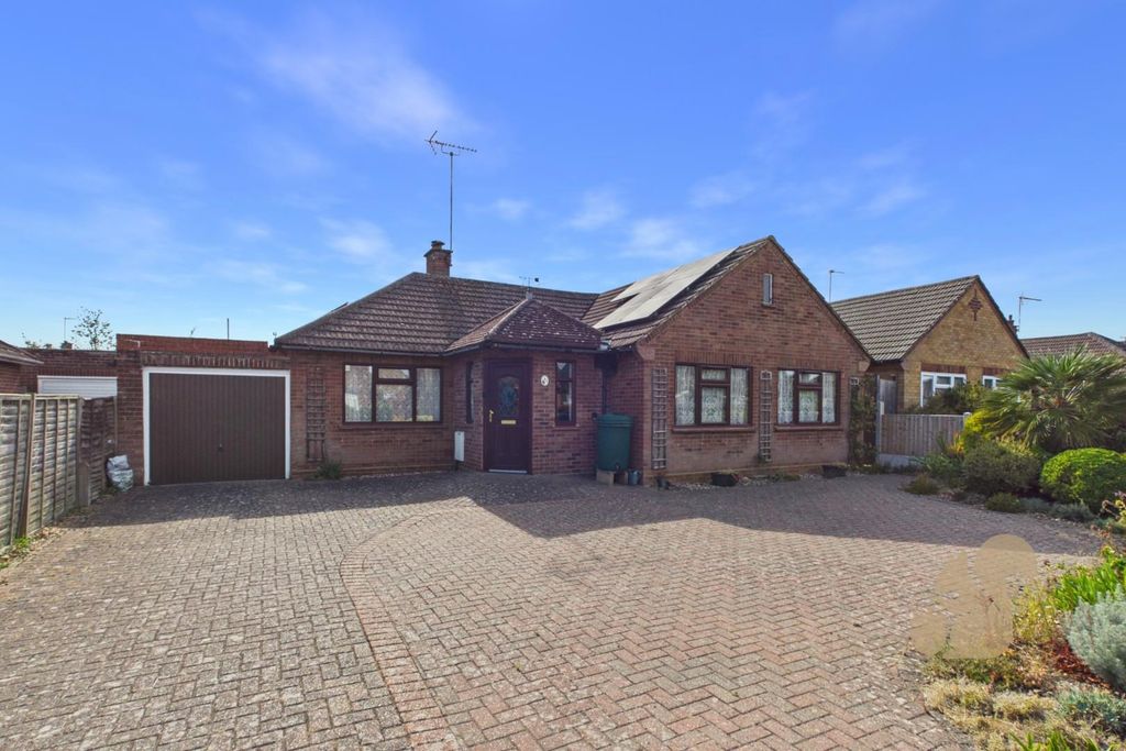 Property photo 1 of 29 Cam01659G0-Pr0878-Still033.Jpg