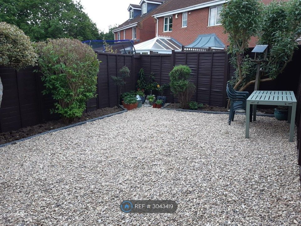 Property photo 3 of 11