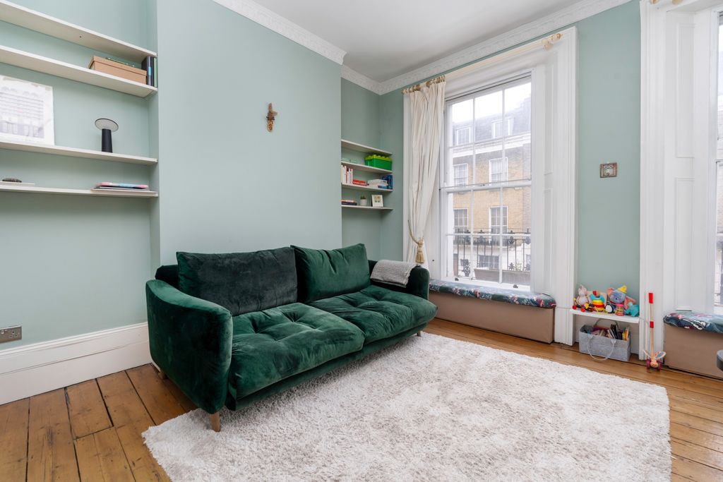 Property photo 2 of 13 Picture No. 25