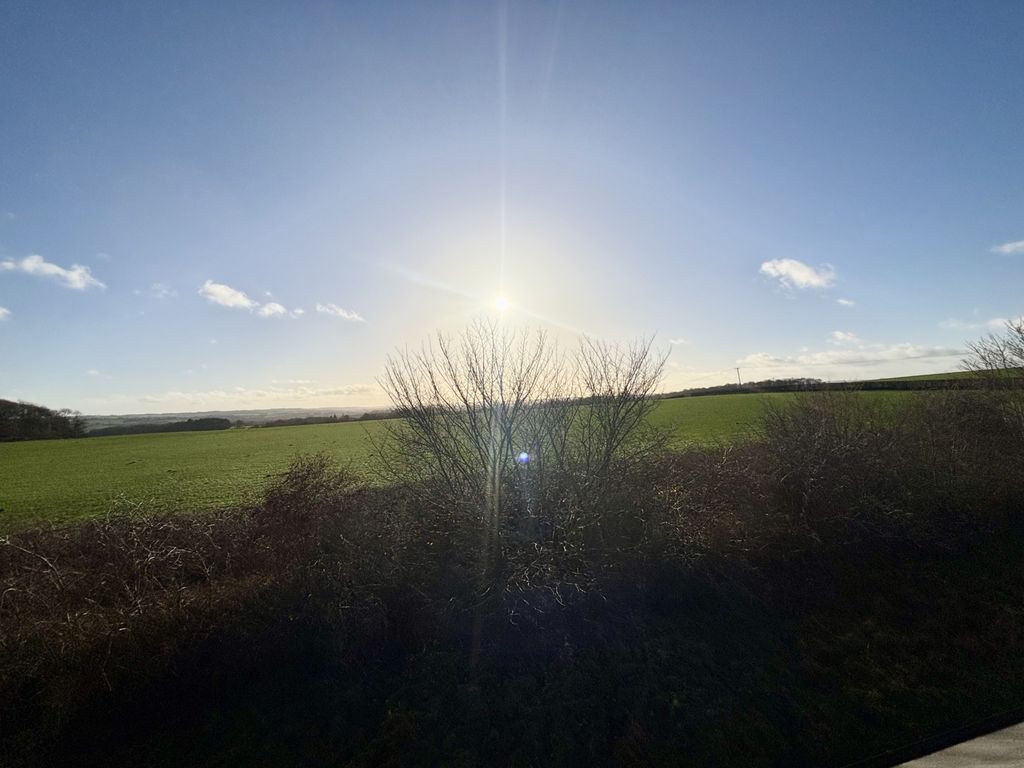 Property photo 2 of 30 Img_2790