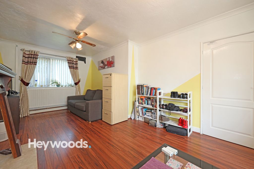 Property photo 2 of 26 0F1A3411