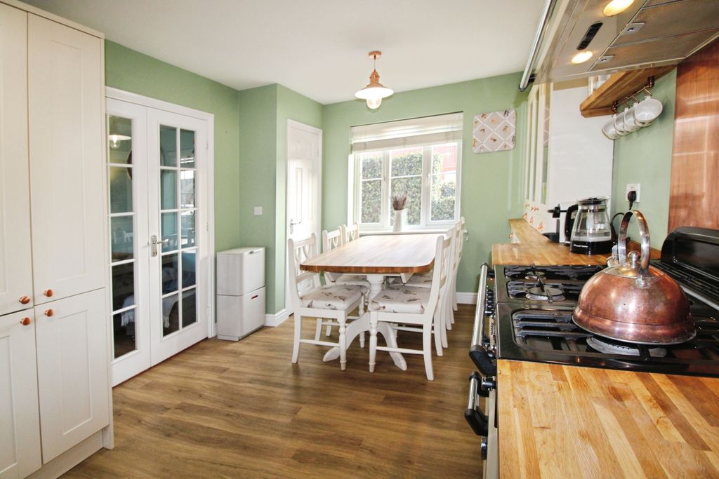 Property photo 3 of 29 Photo #3