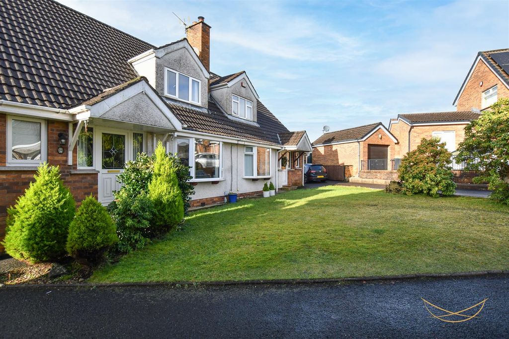 Property photo 3 of 35 Dhp-7.Jpg