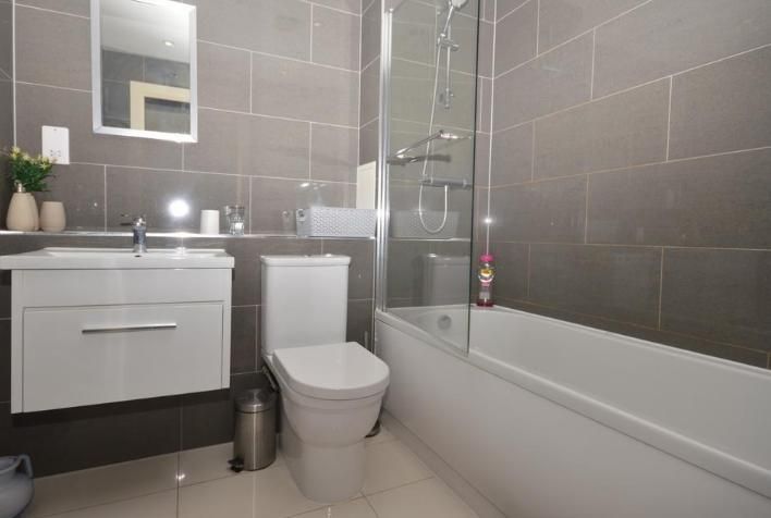 Property photo 2 of 3