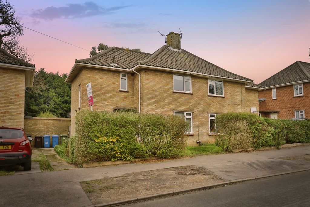 Property photo 1 of 18