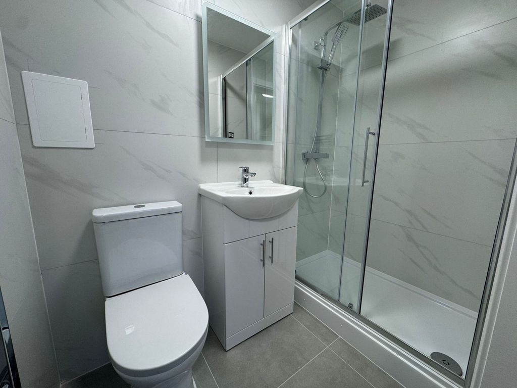 Property photo 3 of 4 Gallery