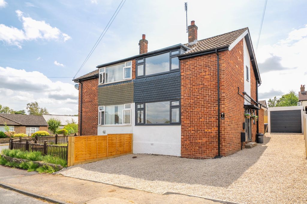 Property photo 1 of 23