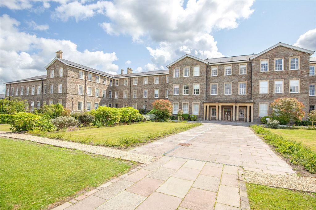 Property photo 1 of 18 Picture No. 61