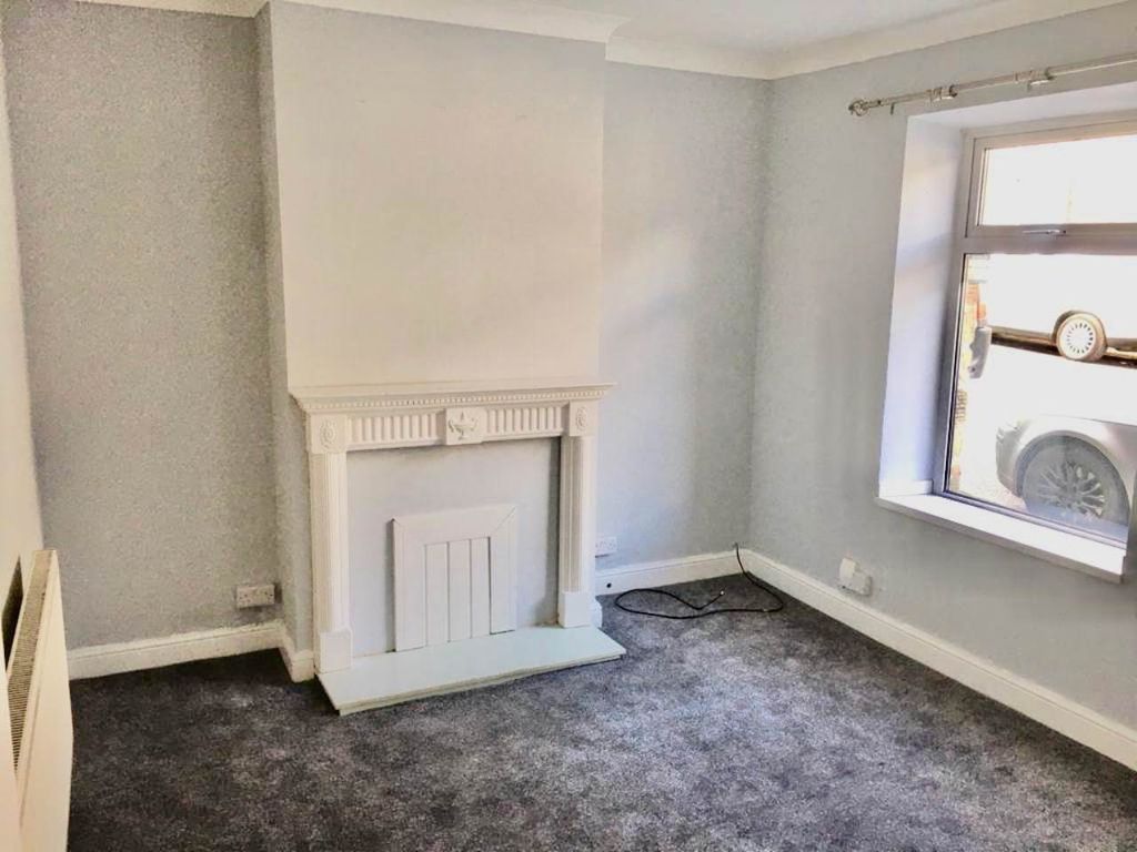Property photo 3 of 13 12450187-2A0c-4A41-A6B7-42E7594F58cd