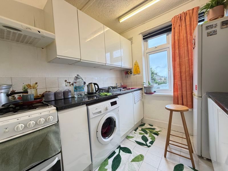 Property photo 3 of 9 Photo 3