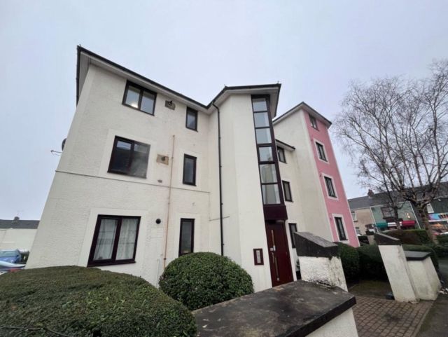 Property photo 1 of 6 Front Picture