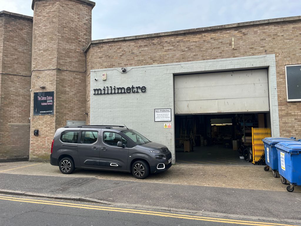 Property photo 1 of 4