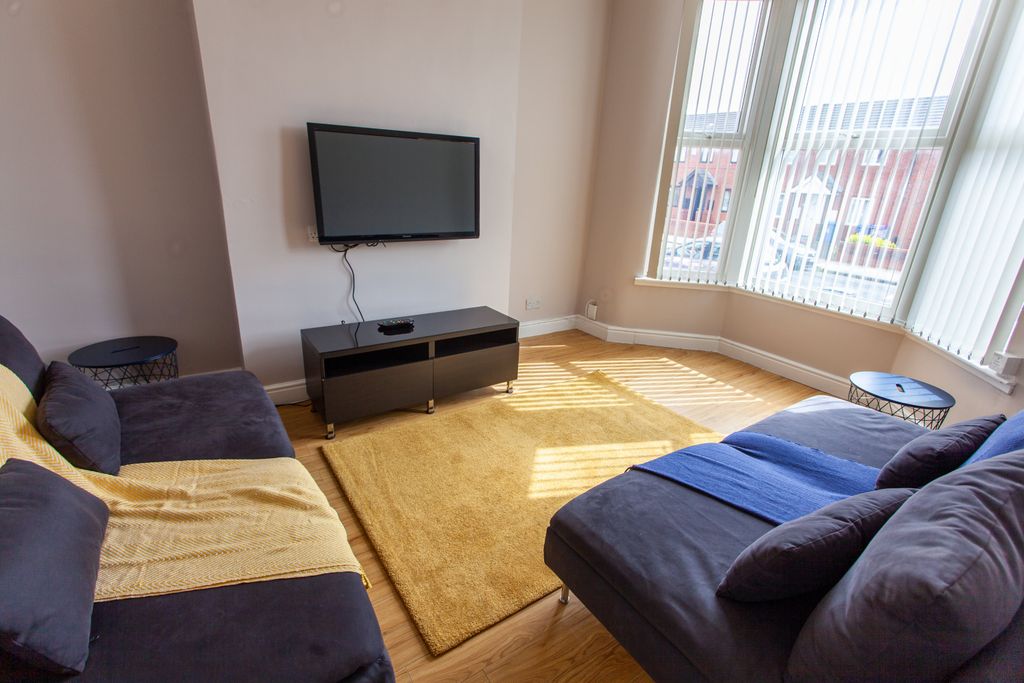 Property photo 2 of 9 Img_8064