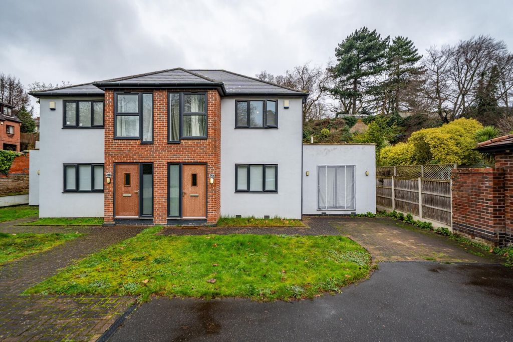 Property photo 1 of 21 Front (Exterior)