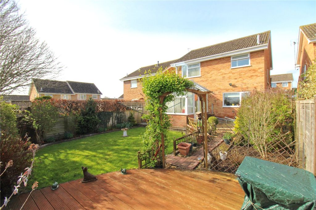 Property photo 2 of 17 Picture No. 06