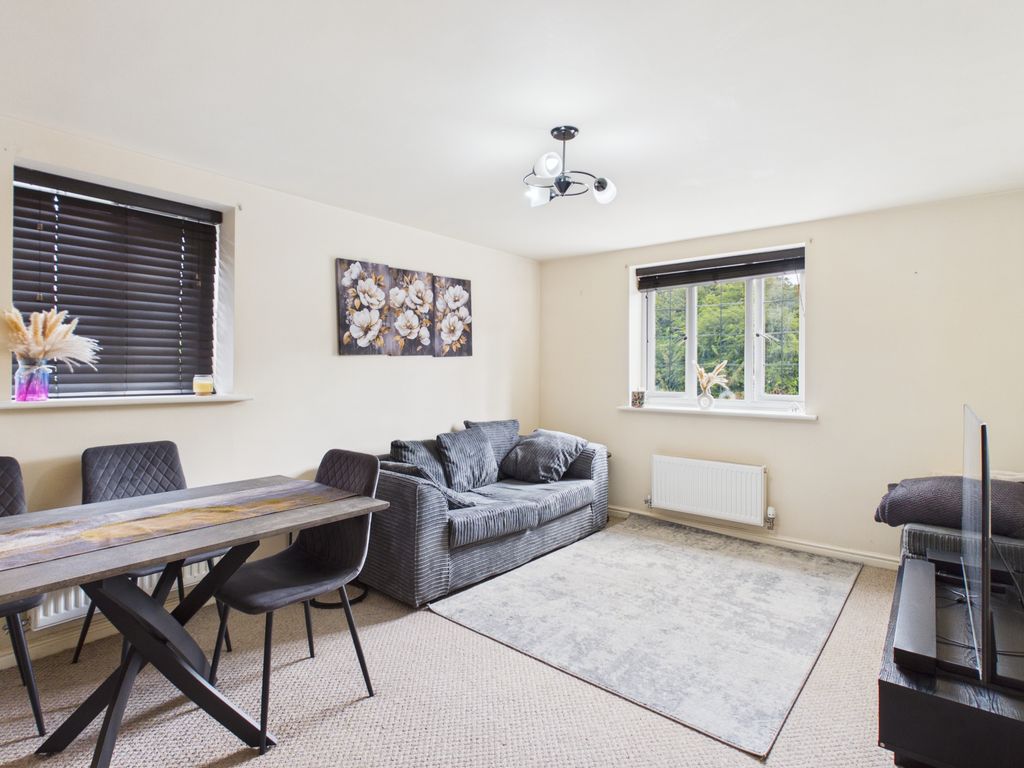Property photo 1 of 4