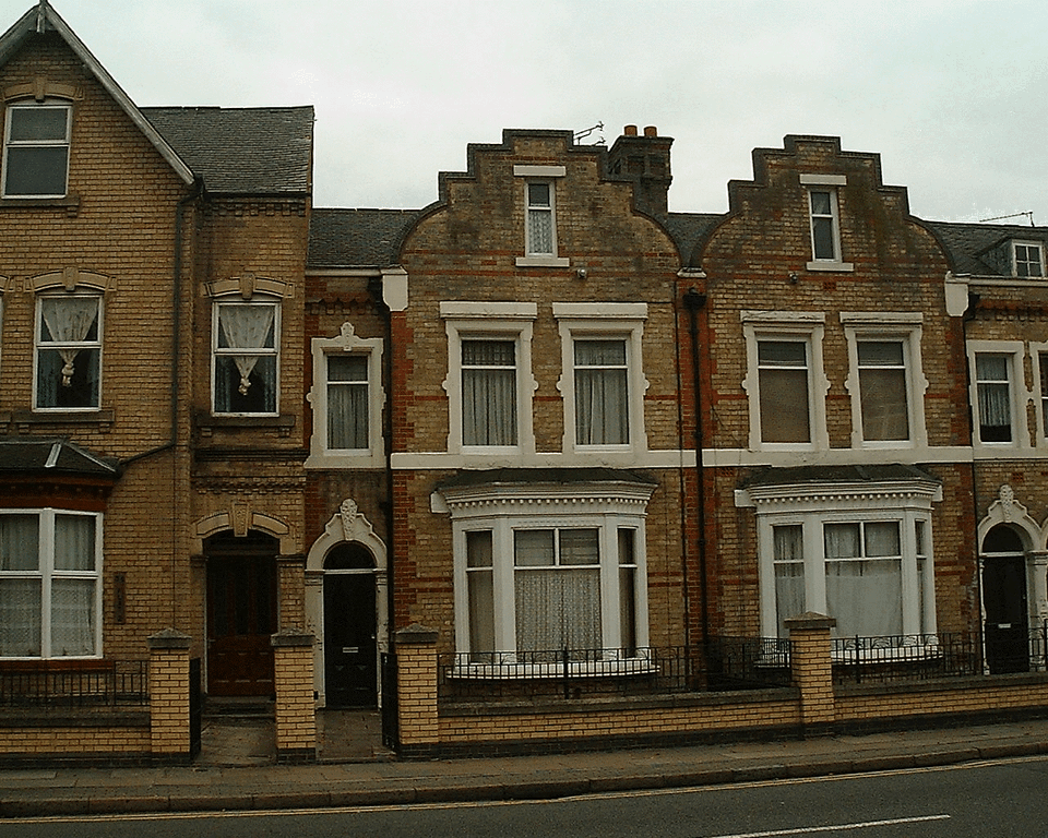 Property photo 1 of 9