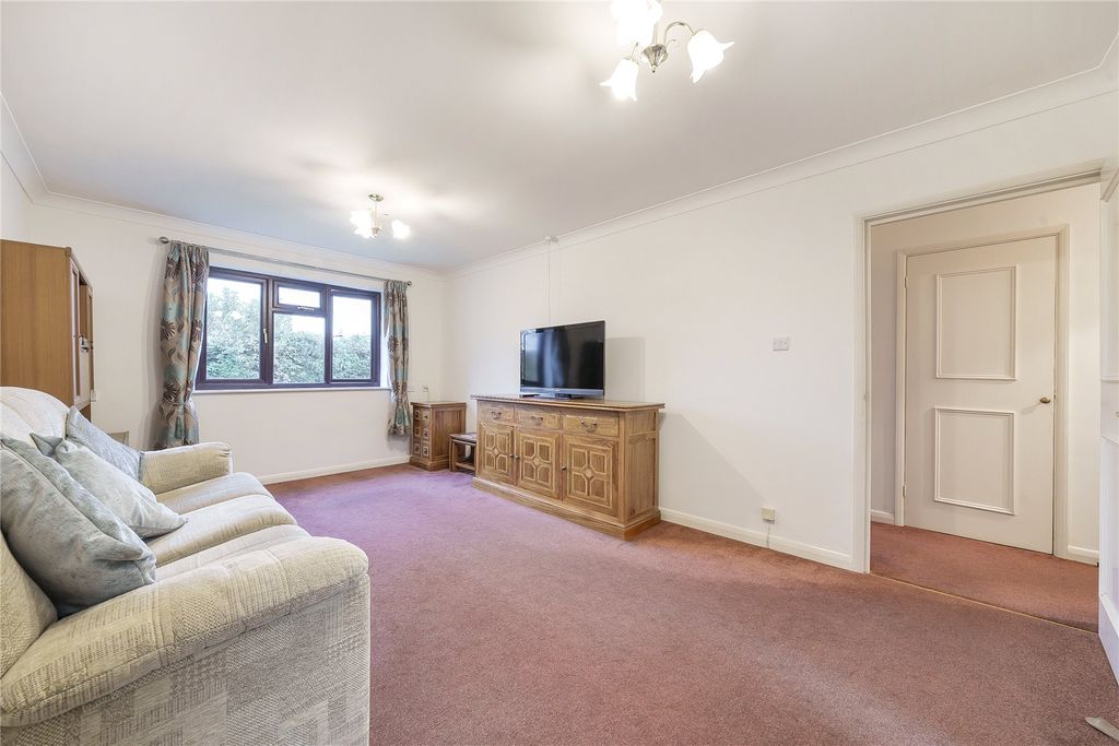 Property photo 2 of 11 Picture No. 01