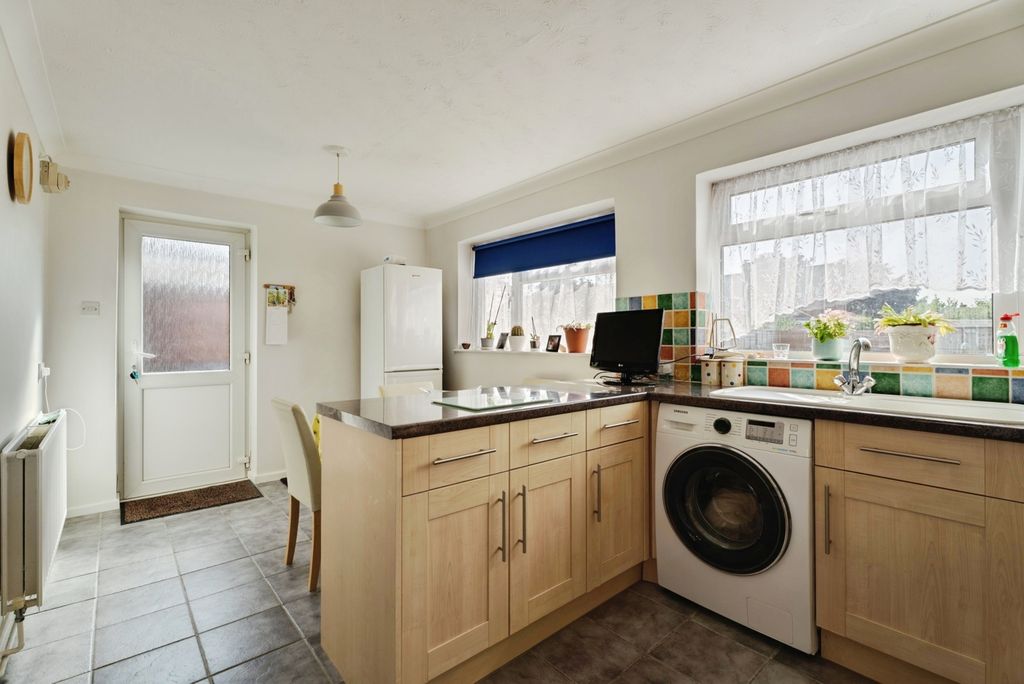 Property photo 2 of 20 Pbox-Img.Jpg