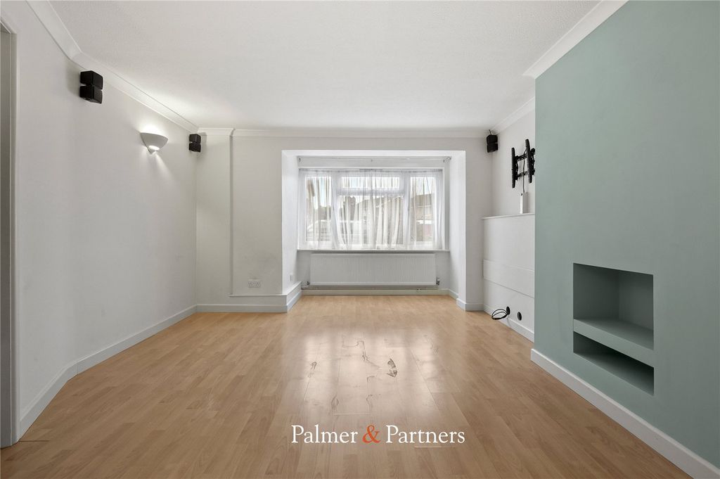 Property photo 3 of 14 Reception Room