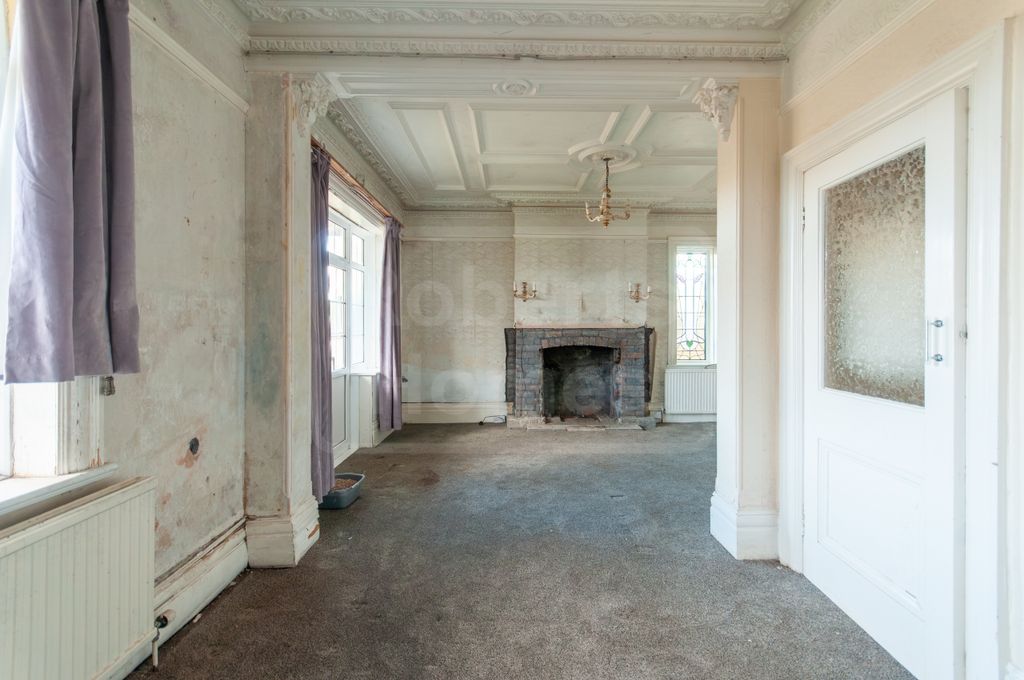Property photo 2 of 31 Dsc_9471-Hdr