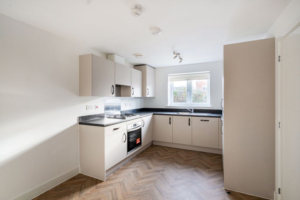 Property photo 2 of 20 Photo