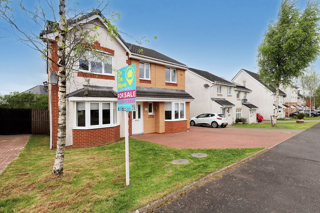 Property photo 2 of 41