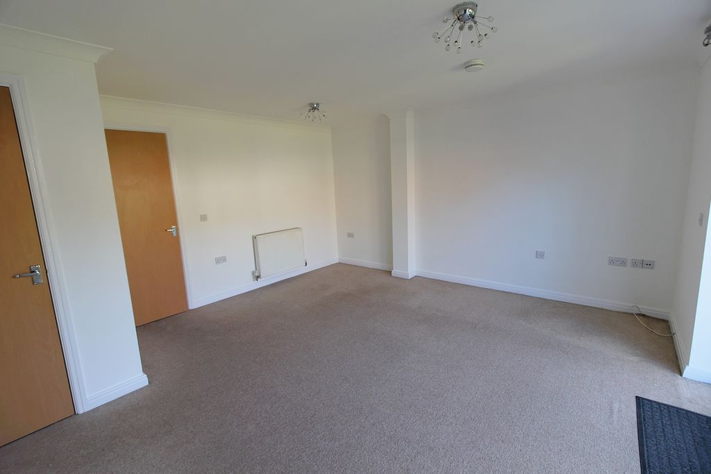 Property photo 3 of 17 Img_7963_Dxo