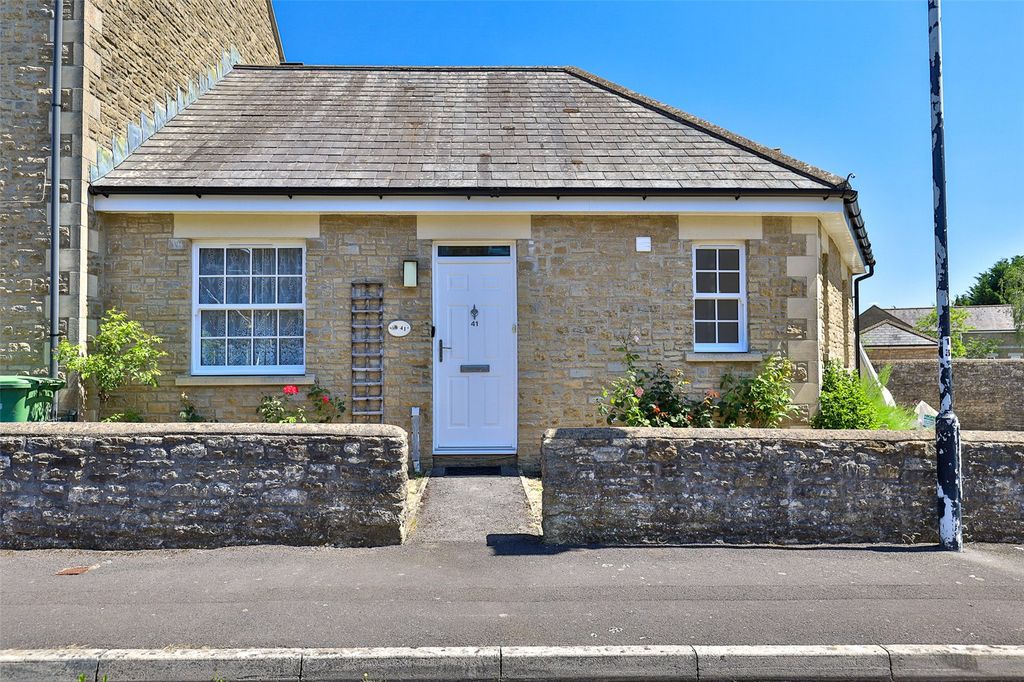 Property photo 1 of 16 Picture No. 01